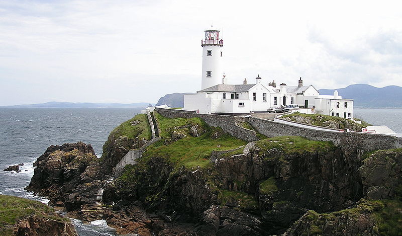 A full view of Fanad Head Lighthouse and the surrounding buildings