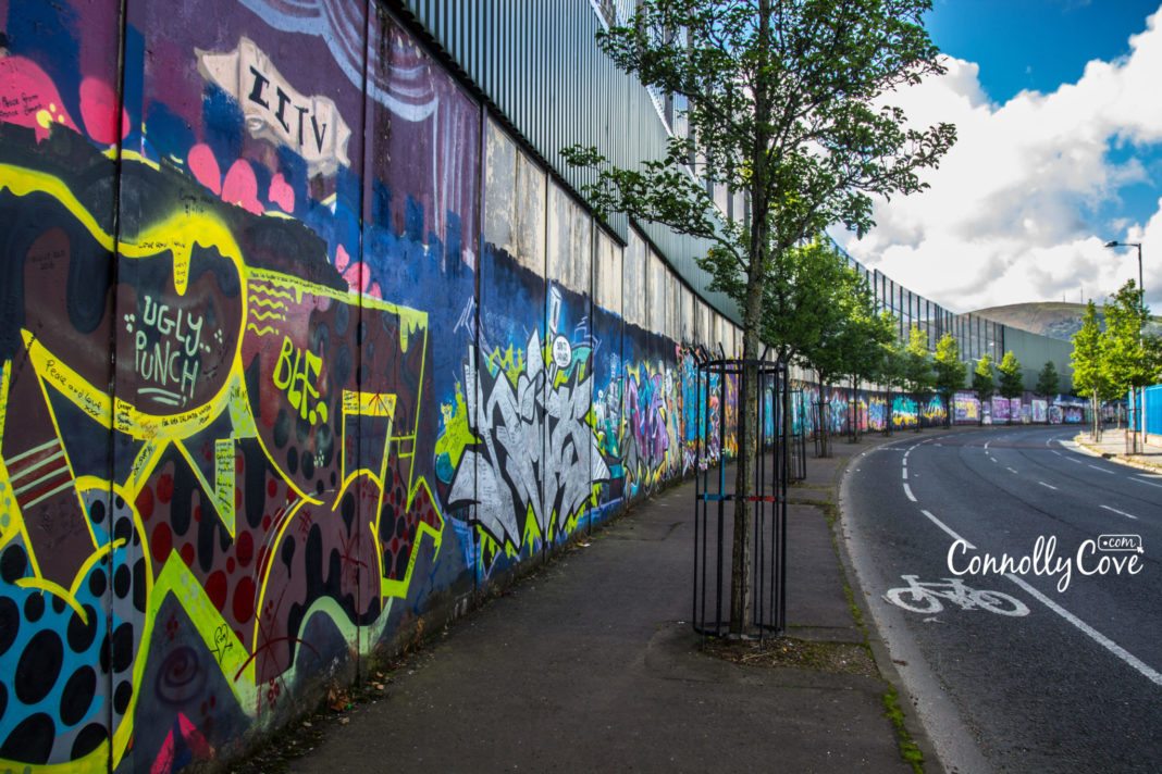 Peace Wall Belfast-Belfast Murals - Mural Tour Belfast