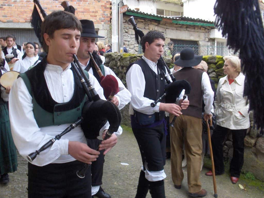 Bagpipes are used in traditional Celtic music