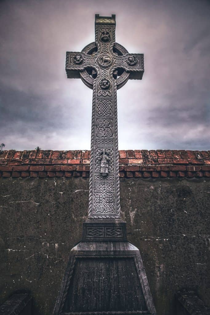 Celtic Cross - Irish Symbols