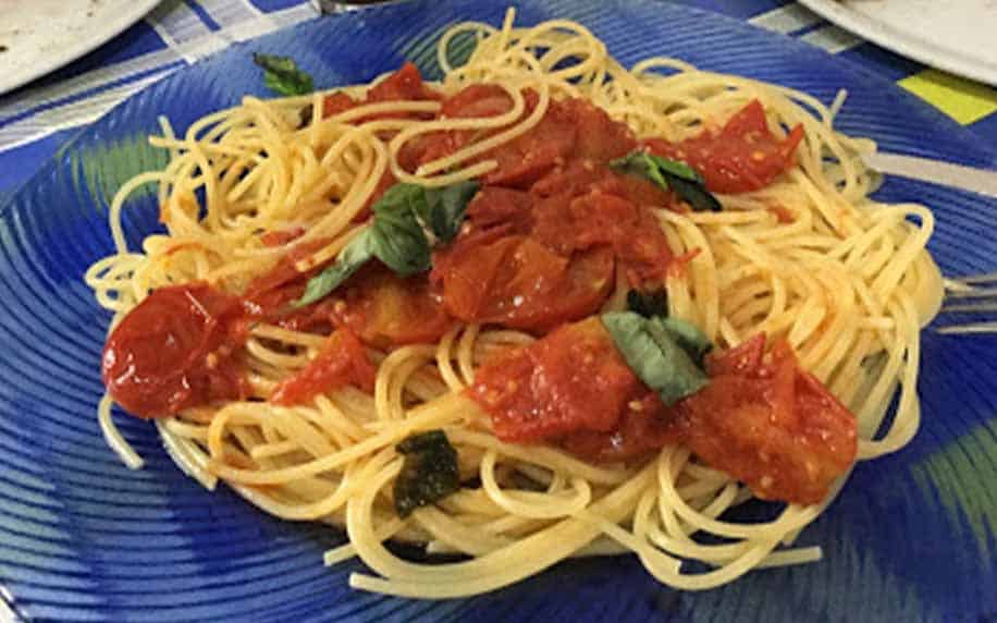 Spaghetti al Pomodoro 