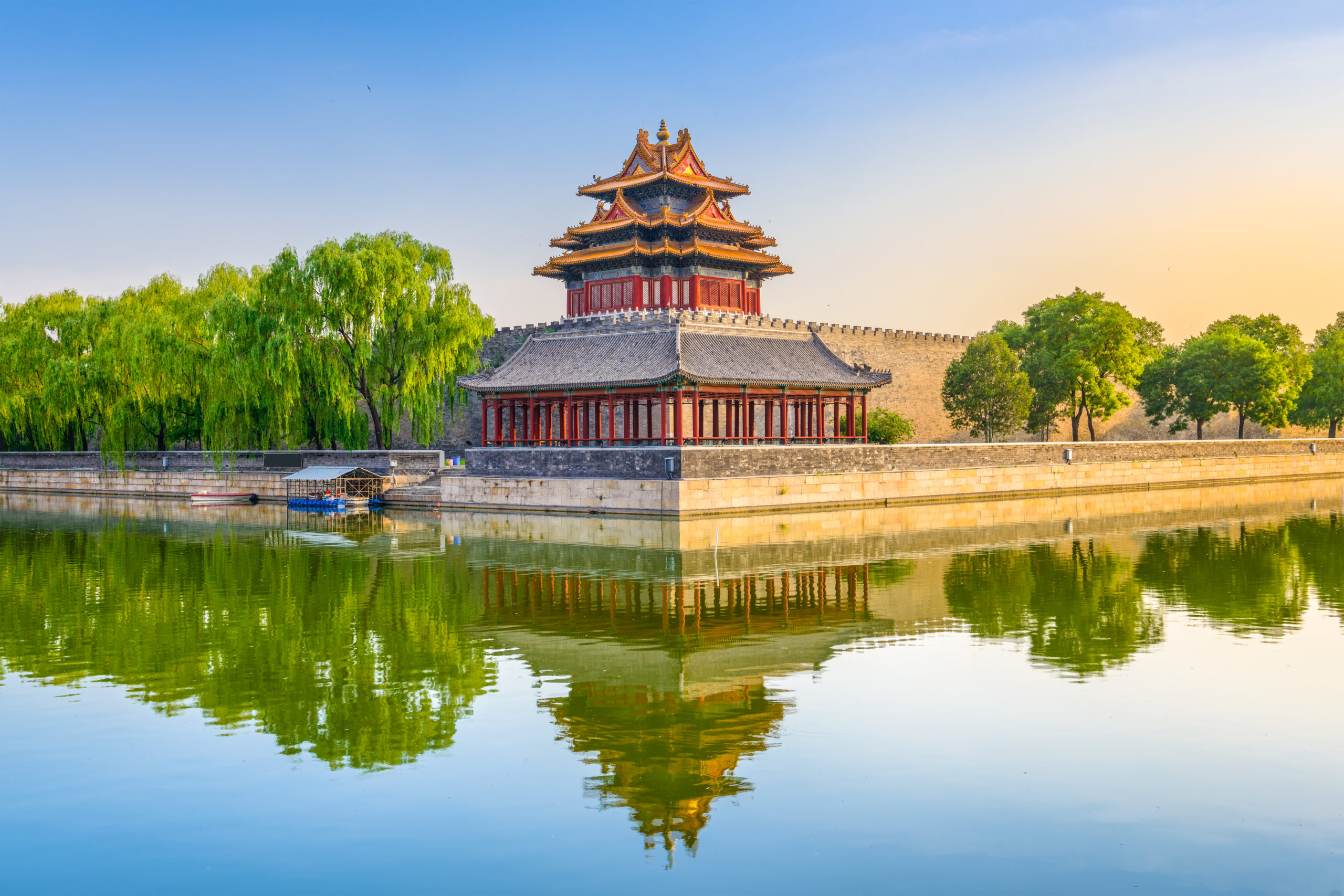 Enjoy an amazing view of Forbidden City from Jingshan Park