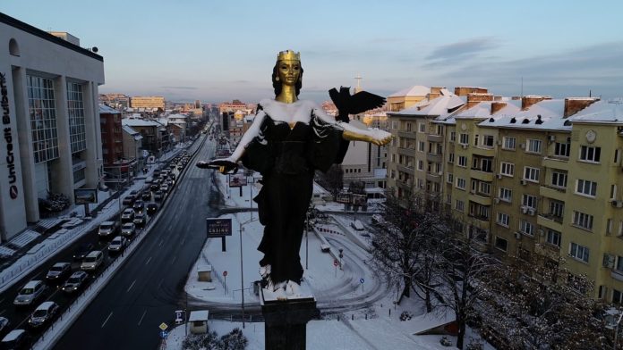 Statue of Sofia with view of the city