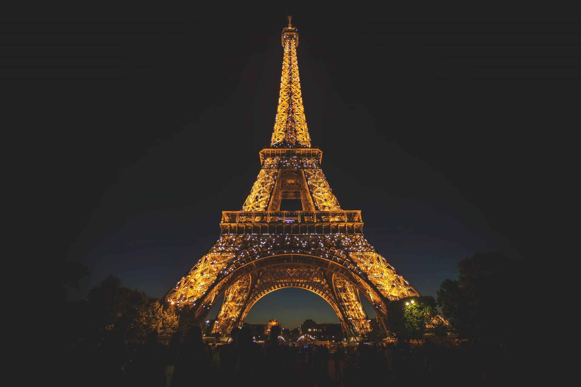 4. Unforgettable Views of Eiffel Tower
