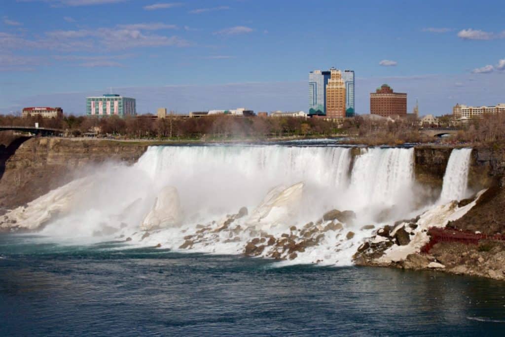 Snow Holiday Destinations - American Niagara Falls