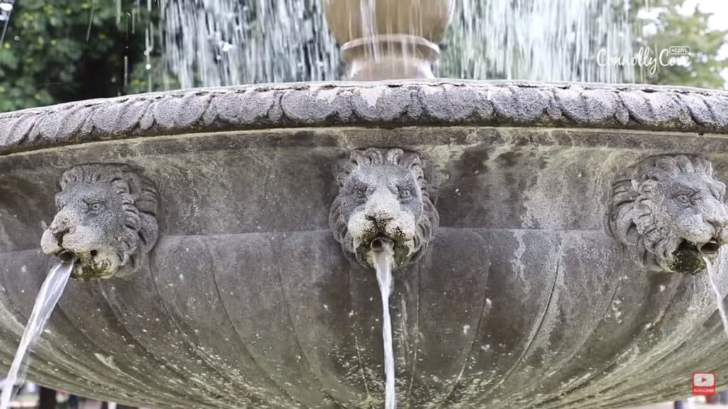 Close-up of a fountain at Place des Vosges