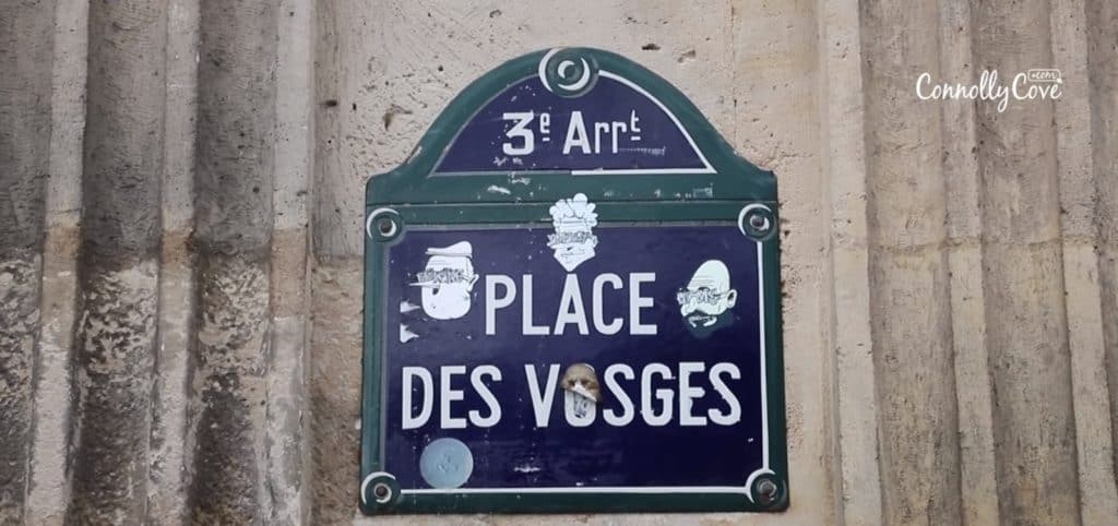 Sign of Place des Vosges