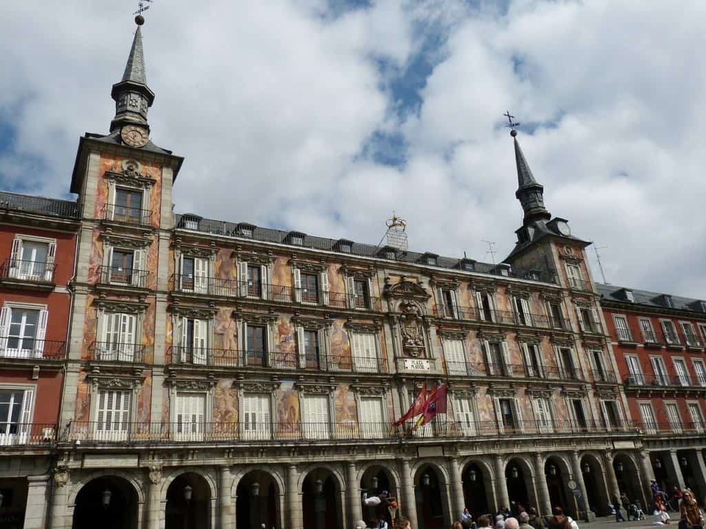 Plaza Mayor Madrid Spain is a beautiful country. It offers a variety of activities and sights to keep you busy for the entire vacation. From world-class culture, to top-notch beaches, great food, and breathtaking scenery, there’s something in Spain for everyone.
