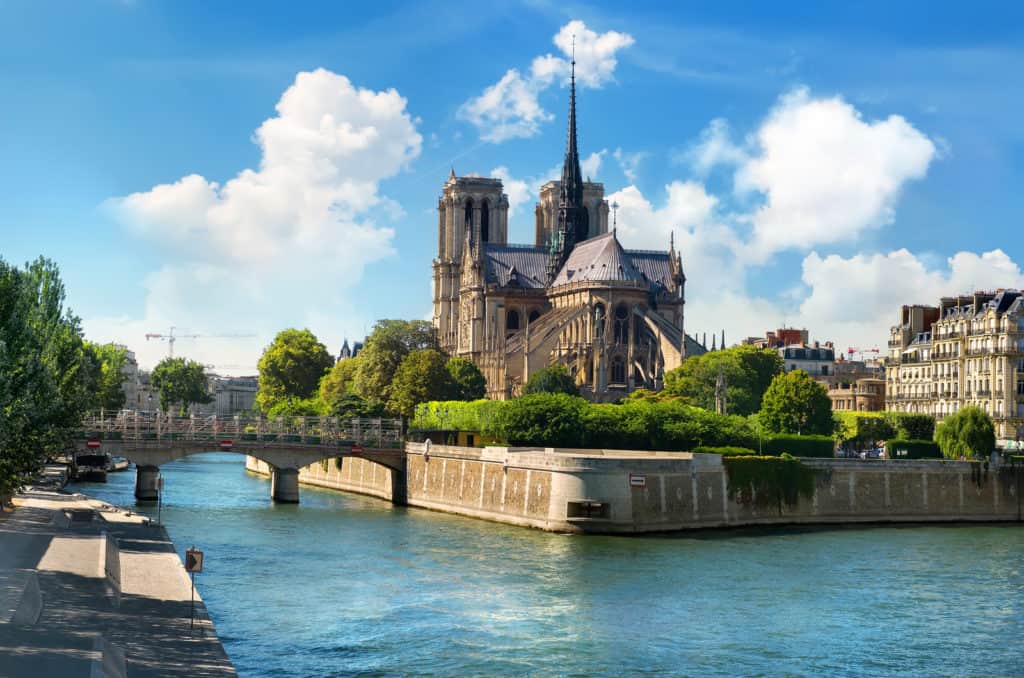 24 Hours in Paris: The Perfect 1-Day Parisian Itinerary!