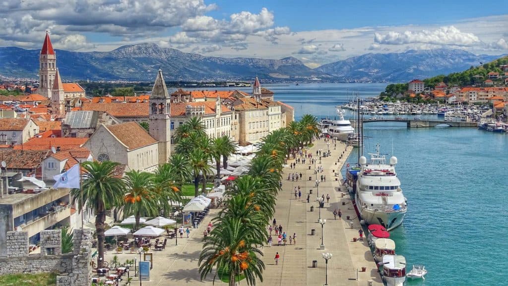Croatia Largest Airports in Croatia 1 1 Croatia is a nation on the Balkan Peninsula's northwest coast. It is a tiny crescent-shaped nation with a very diversified geographic landscape. The northern city of Zagreb serves as its capital.