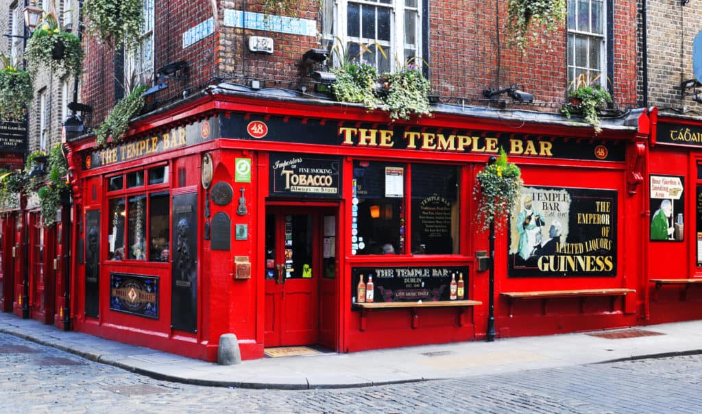 best bars in ireland, the temple bar 