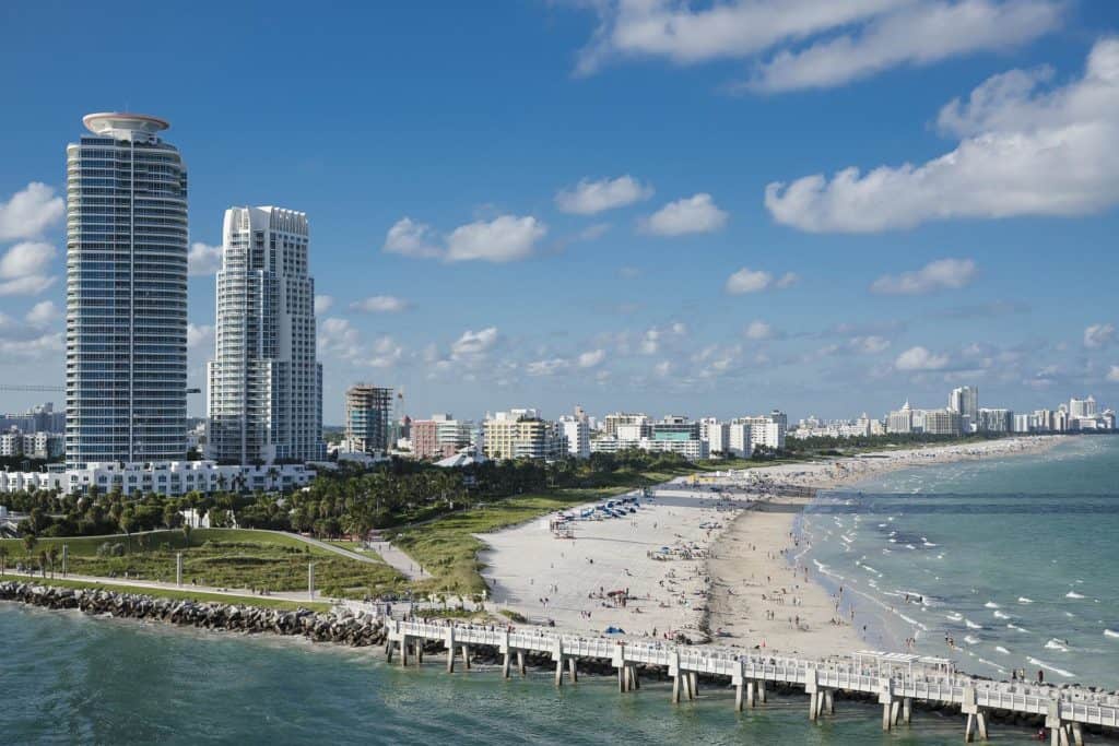USA Travel Statistics Miami Florida Texas was the primary source for much of the early expansion of the US. In 1823, when Stephen Austin brought 362 German immigrants to Texas, this influx helped launch a rapid growth in the state, eventually becoming a nationalized entity of the US.