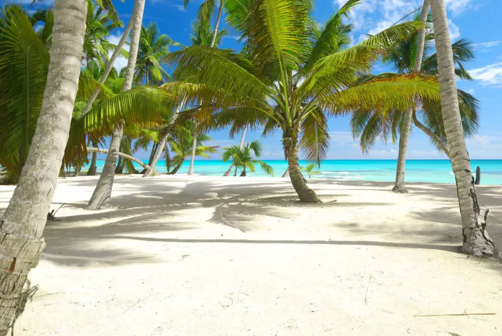 San Andres Island 1 San Andres Island lies in the Caribbean Sea, around 750 kilometres northwest of mainland Colombia. The most significant thing is that if you are already visiting Colombia, it is effortless and affordable to get to the island from major cities. 