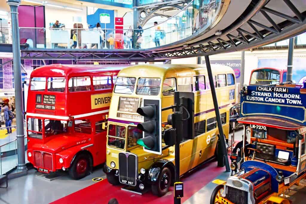 London Transport Museum min What are the best car museums? It is the first question to come to anyone's mind. Where are these museums? You can find the answers to these questions in this article. Let's have a look at the best car museums in England.