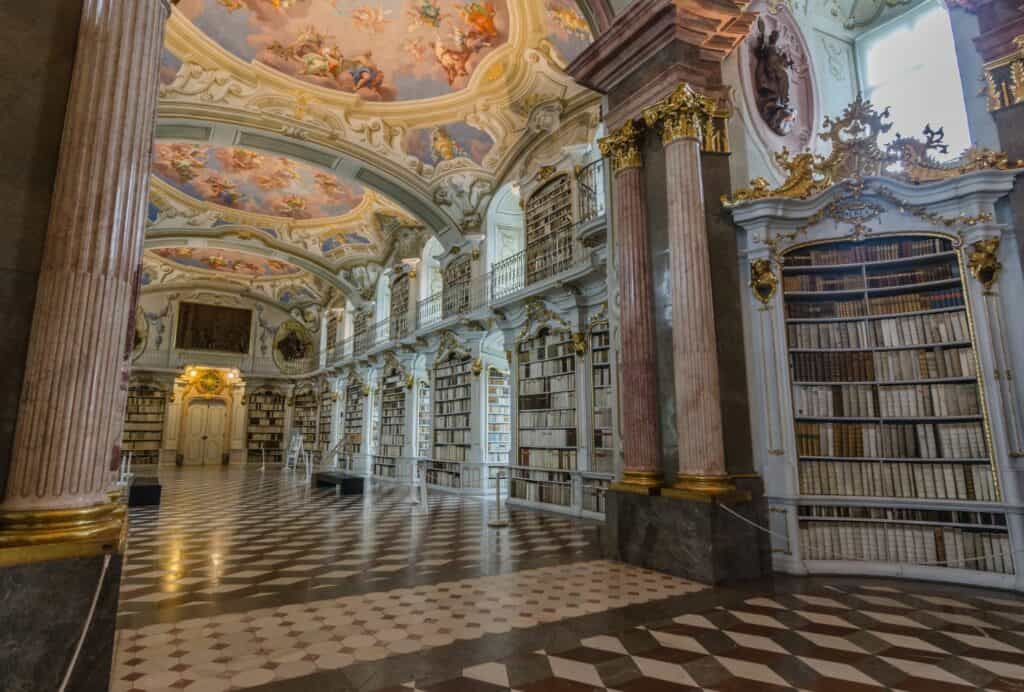Libraries in the World