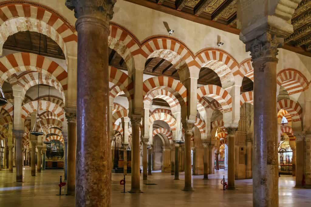 The Great Mosque of Cordoba min Diving deep into the history of Spain can be quite profound, given its rich heritage. It takes a real history buff who is willing to go the distance. If you happen to be this fellow, we have got great news for you. The Spanish history happens to still hang in the air between several of the historical landmarks today. All you need to do is pack up and fly to Spain! 