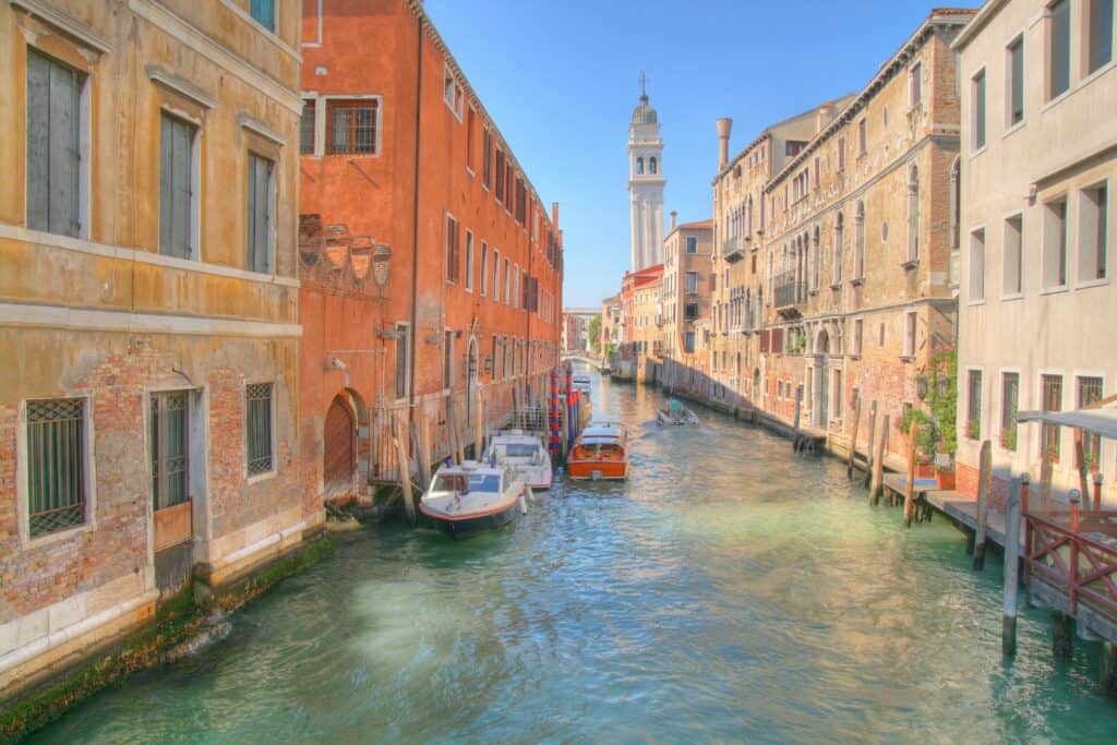 Venice min Feel like jumping right into a medieval painting? Book a flight to Venice!