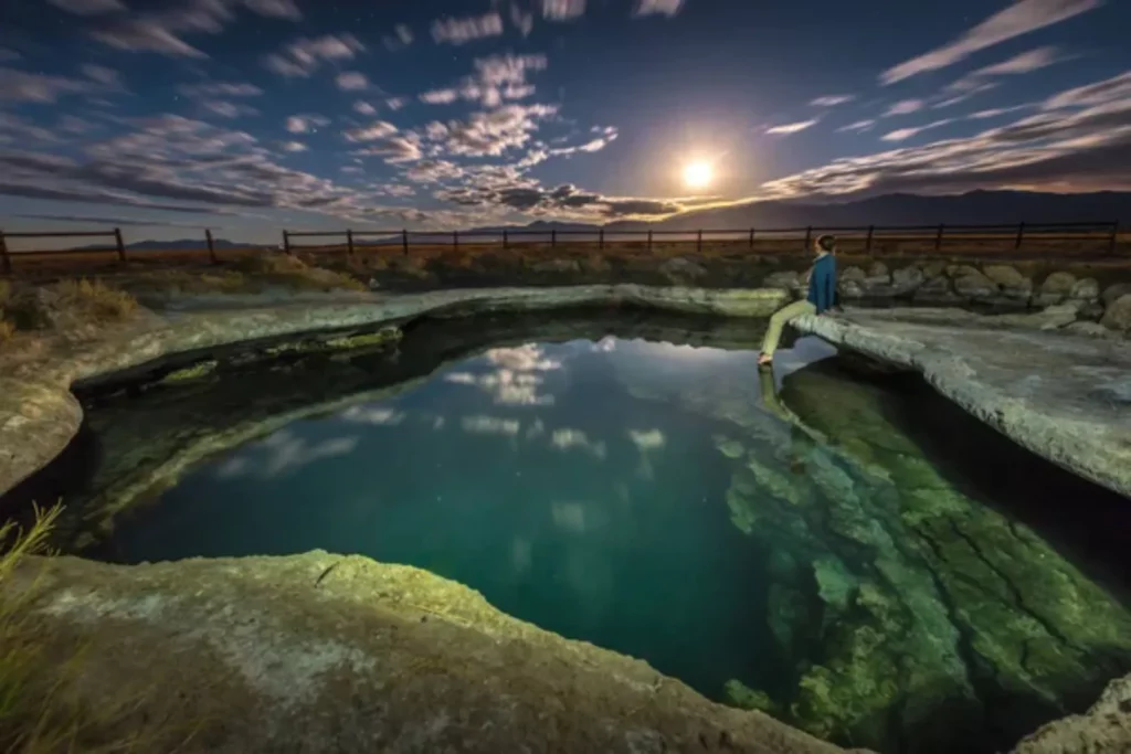 18 Dazzling Hot Springs Around the World with Picturesque Views