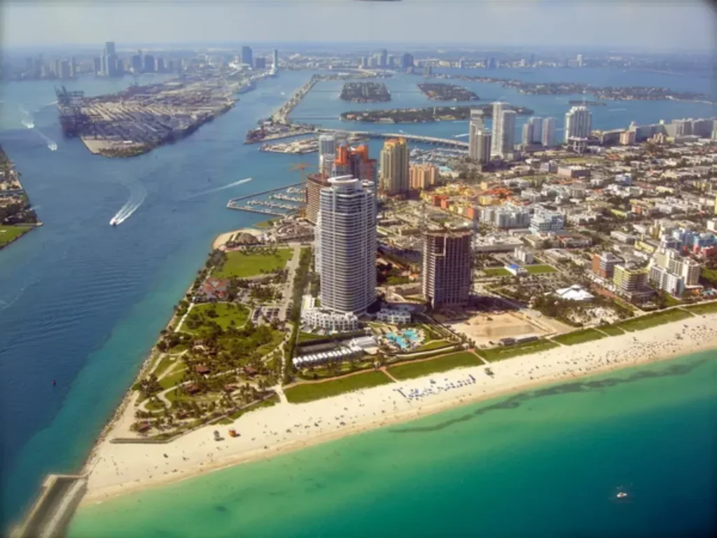 depositphotos 6569868 stock photo miami skyline view from plane With its incredible range of experiences, Florida makes an excellent destination for travellers who want to try something new. Explore the bustling cities or relax on a stretch of untouched coastline; from state parks and theme parks to beaches and vibrant nightlife, this Sunshine State has it all!