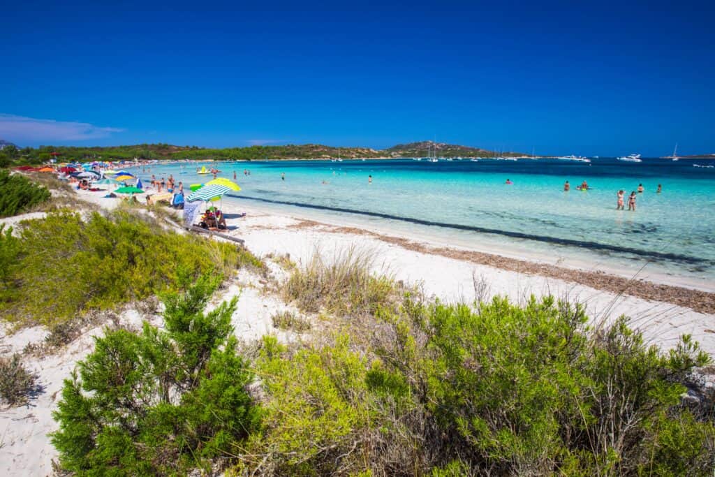 Your Ultimate Guide to Sardinia: Travelling, Destinations, Beaches, and Food!
