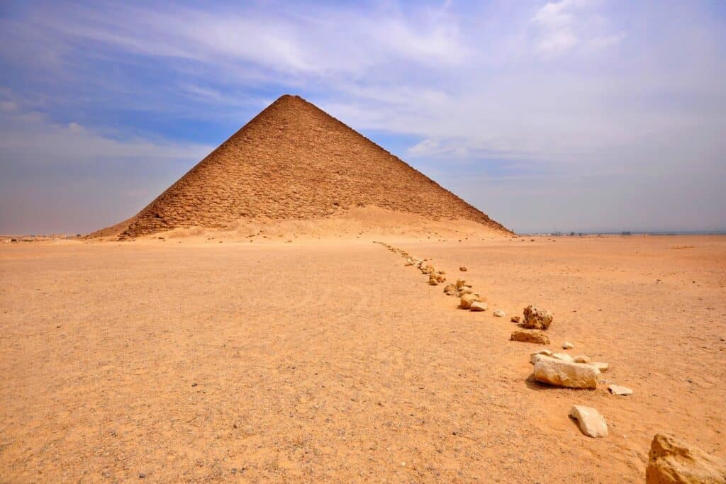 red pyramid old kingdom of egypt