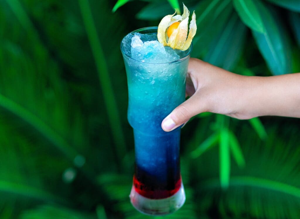 Blue Lagoon Mocktail 5