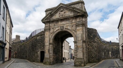 Bishops Gate: The Historic Gates of Derry’s Walled City and London’s Bishopsgate