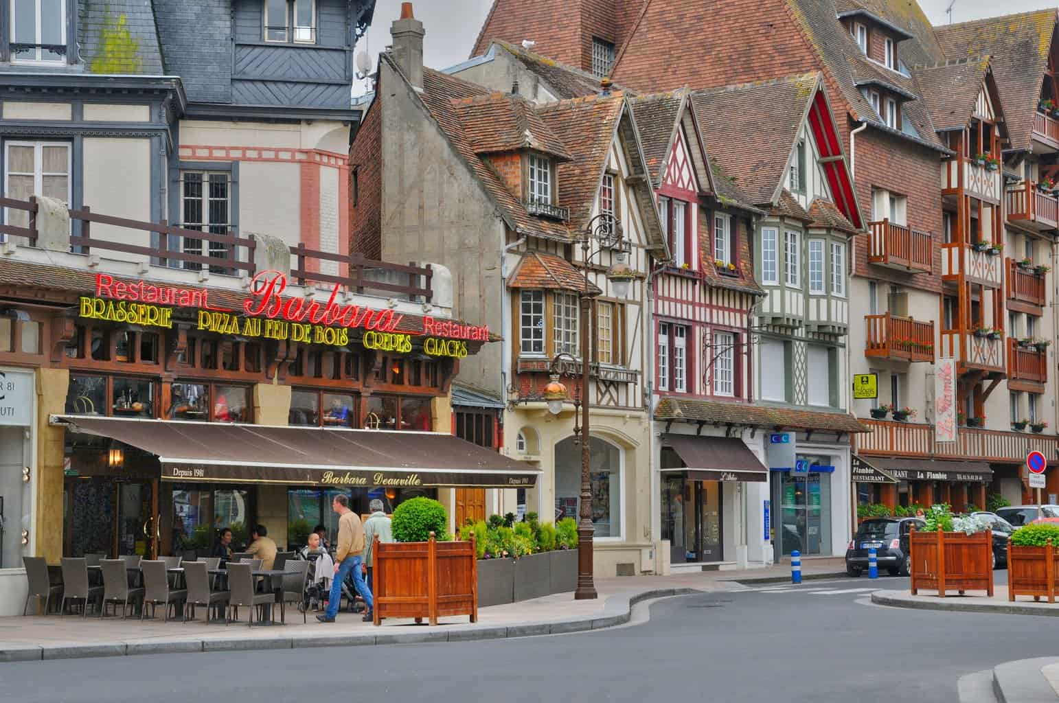 Normandy: 15 Stunning Things to do in the Region of Beauty and History