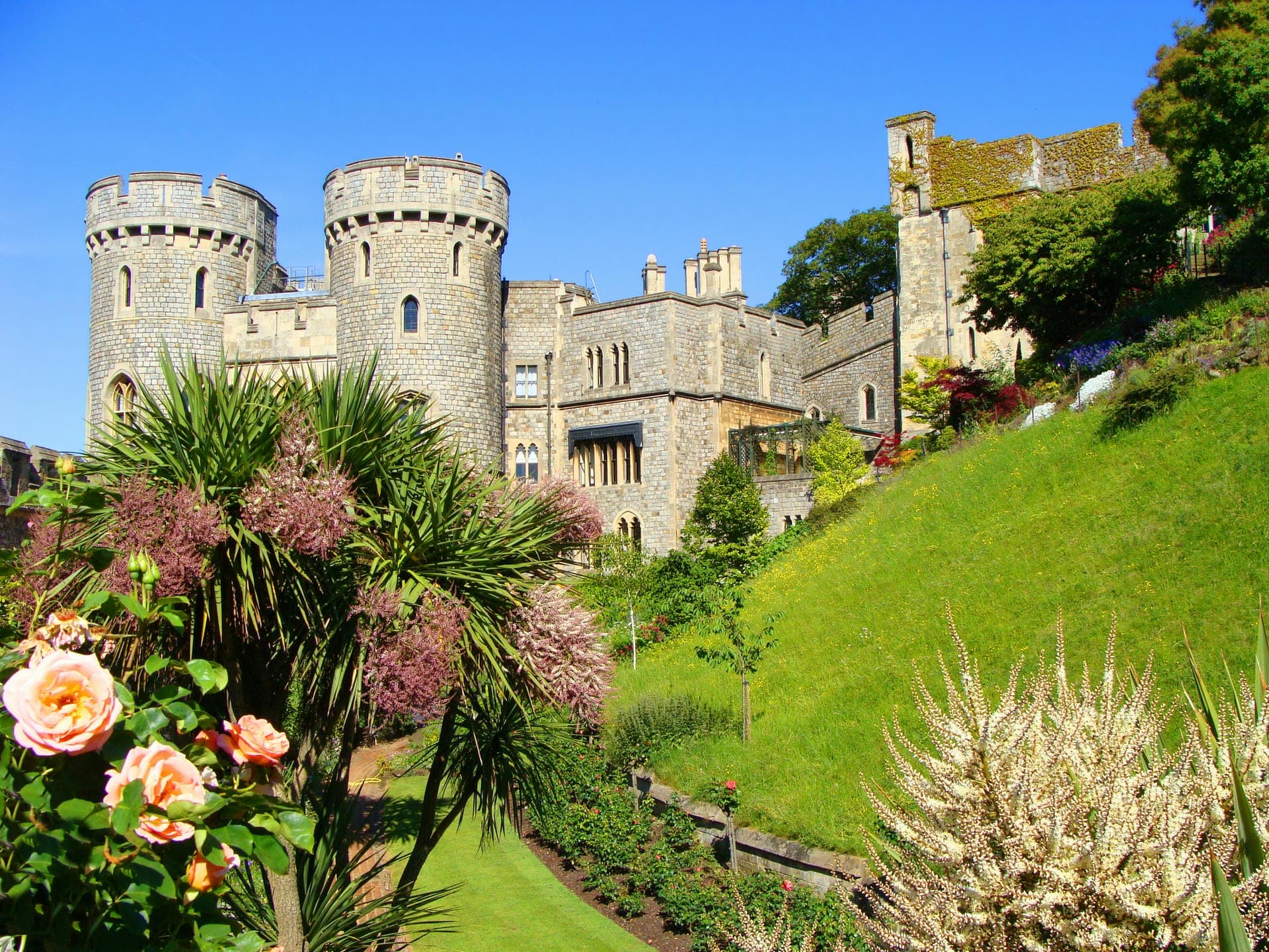 Discover the Captivating Castles in South England