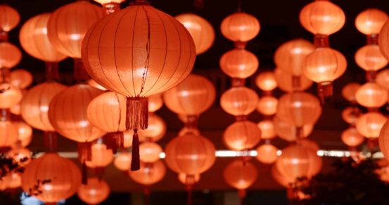 10 Popular Lantern Festival Destinations Around the World for An Enchanting Travel Experience
