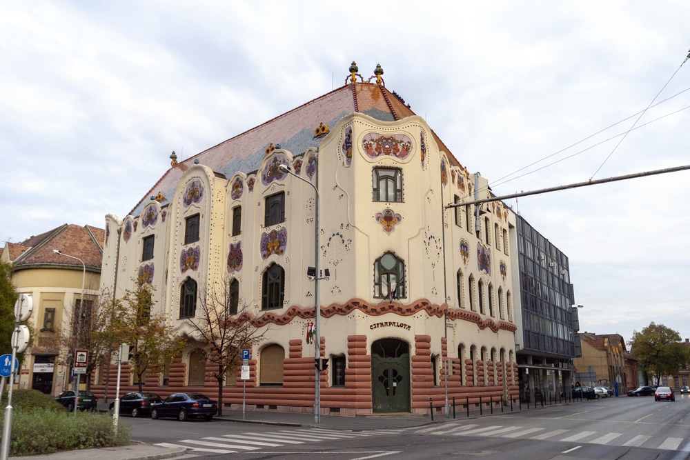 Art Nouveau Movement