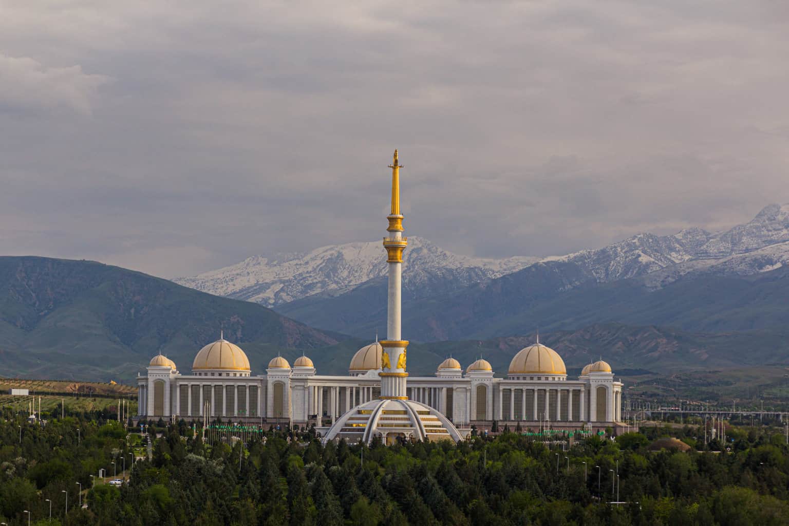 Your Guide to Explore Turkmenistan