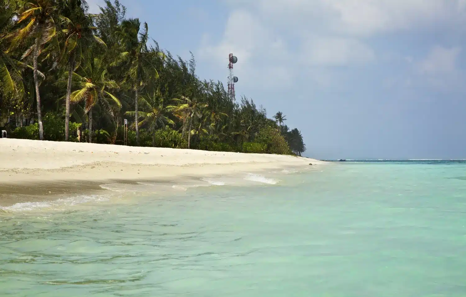 Maldives: 8 Beaches in A Tropical Haven of Tranquillity and Relaxation