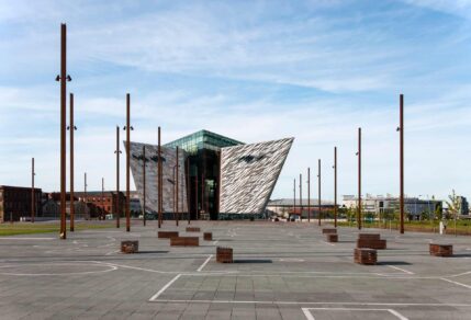 Glass of Thrones Belfast: GoT Stained Glass Trail Guide