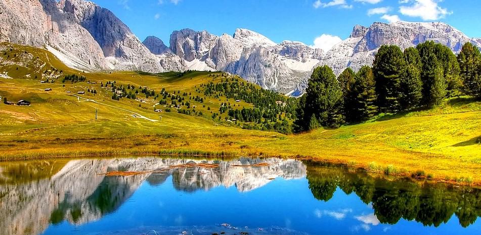Dolomites Mountain - Natural wonders in Europe