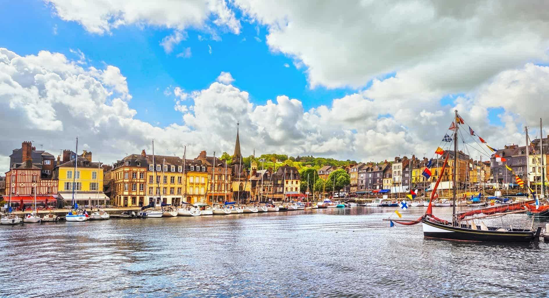 Normandy: 15 Stunning Things to do in the Region of Beauty and History
