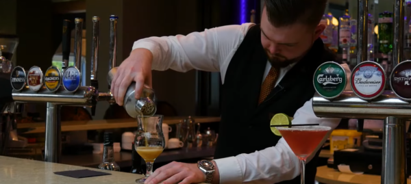 How to Make a Killy Kiss Cocktail By Killyhevlin Hotel