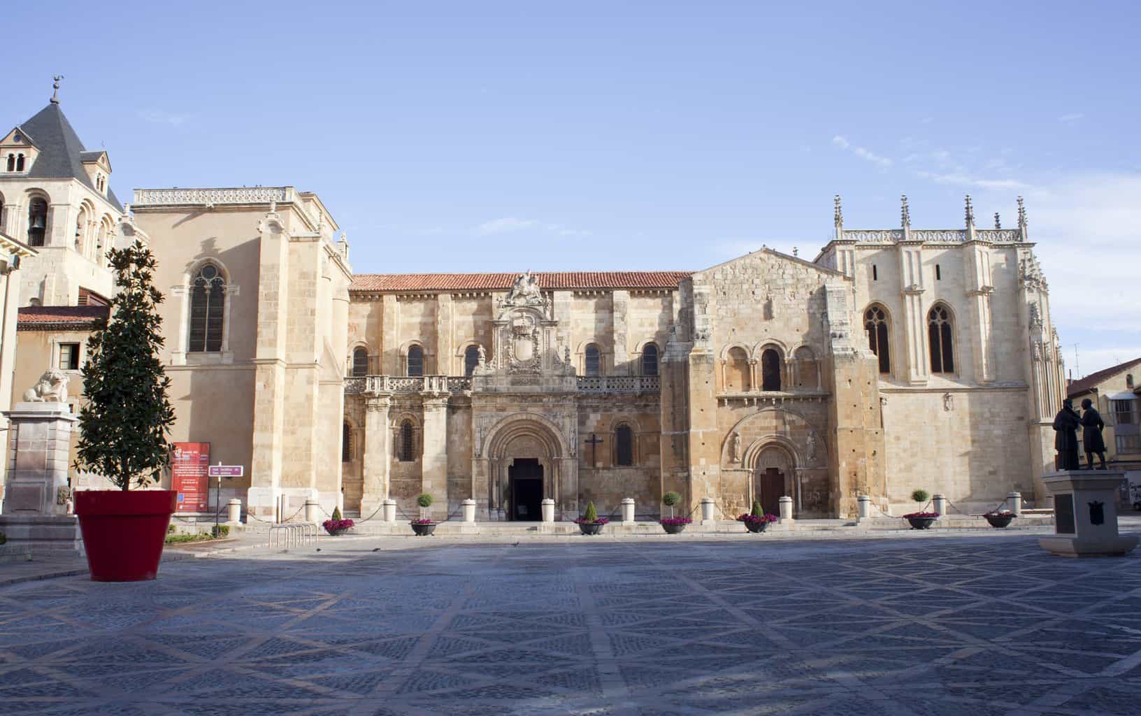 Observe the Splendor of León City - Top 9 Tourist Attractions You Should Explore