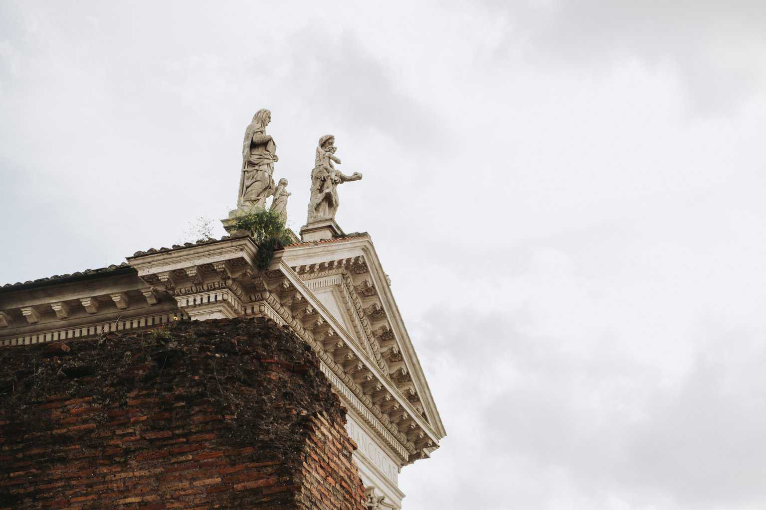 Things to Do in Italy Palatine
