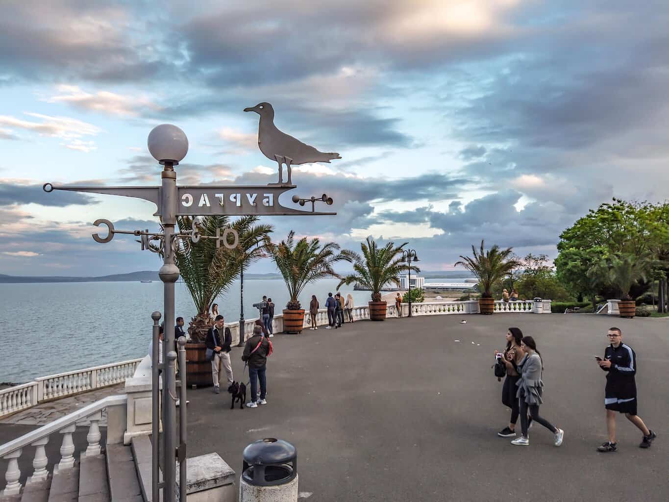 10 Best Destinations For A Quick Family Vacation