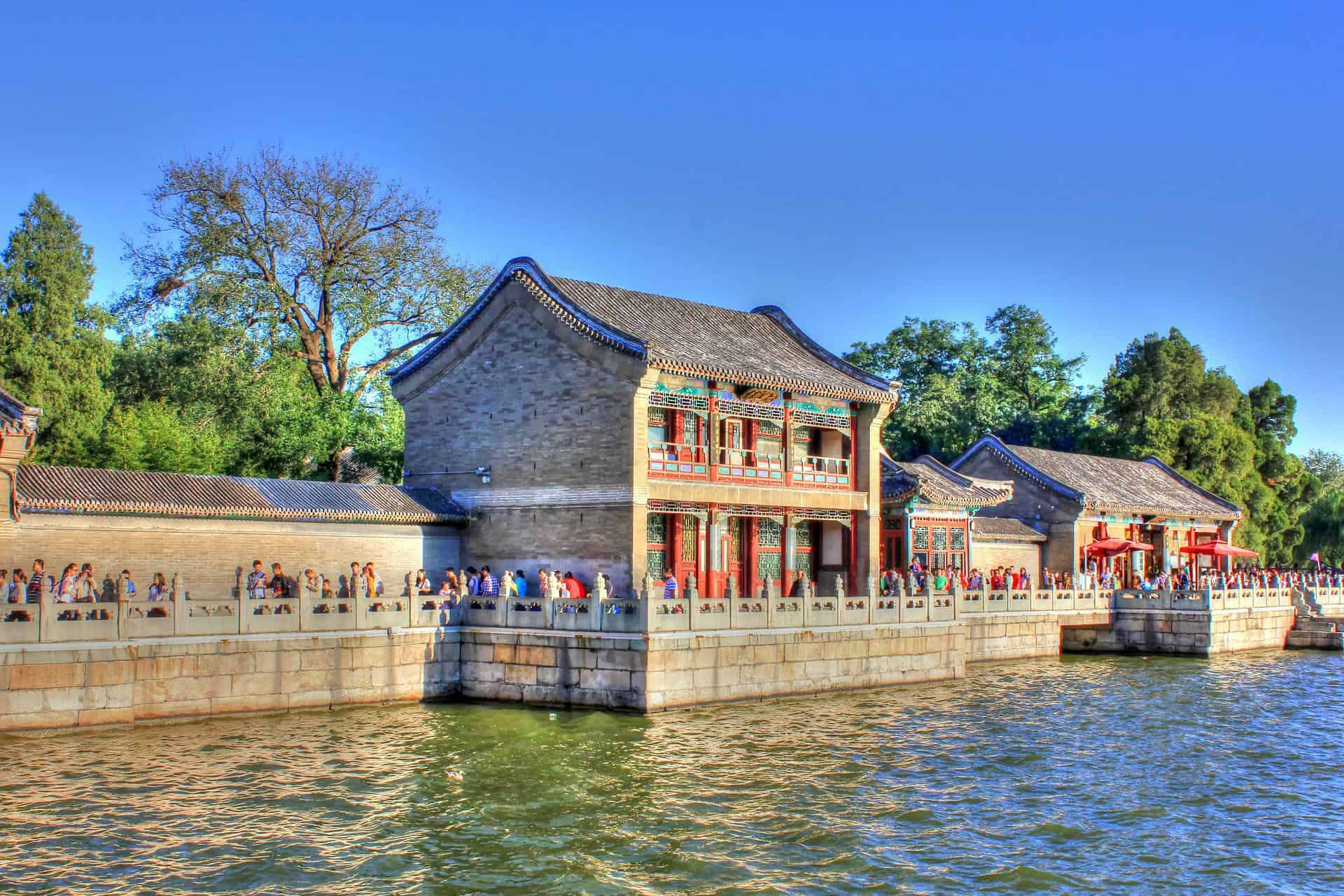 A Guide To Visiting the Summer Palace, Beijing: The Best 7 Things To Do and See