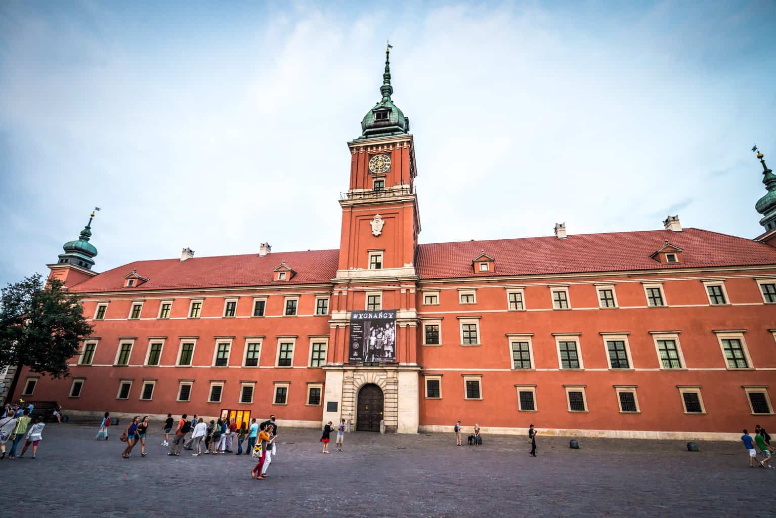Your Travel Guide To The Best Of Warsaw, Poland