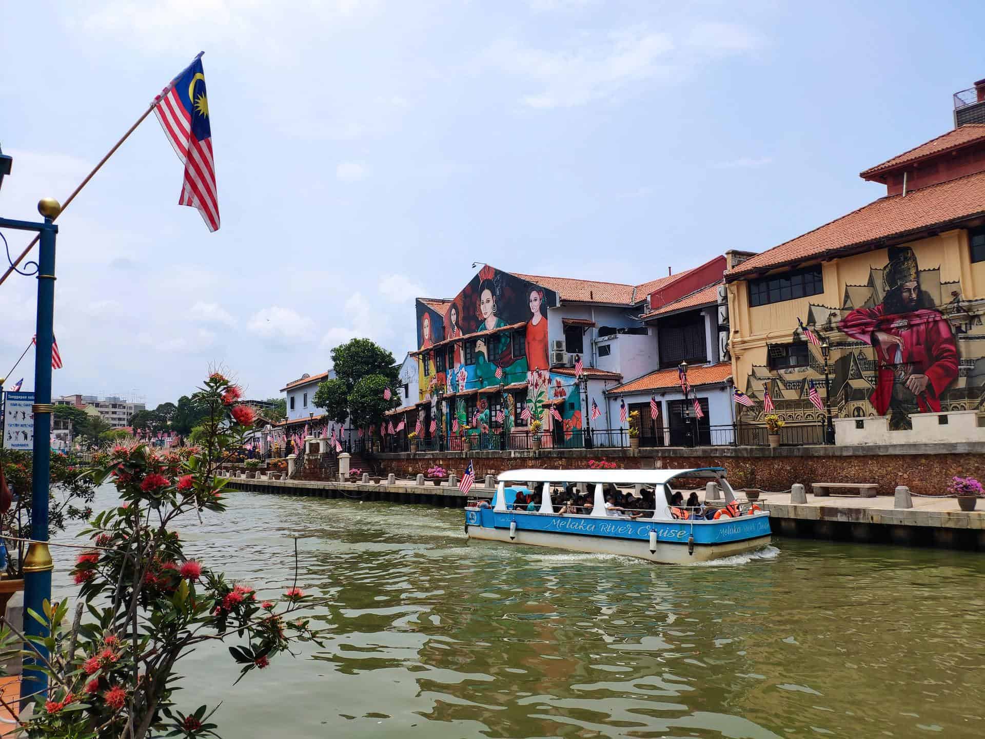 25 Best Things to Do in Malaysia-Your Full Guide
