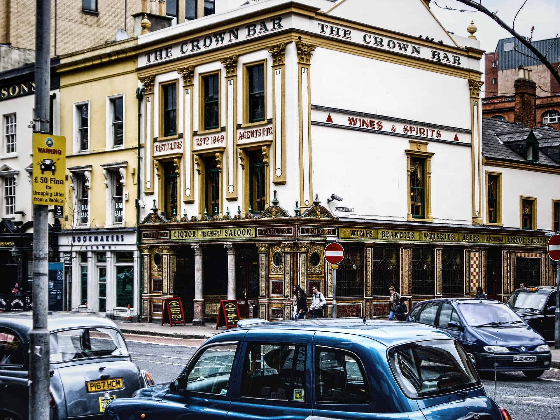 the crown gin bar in belfast