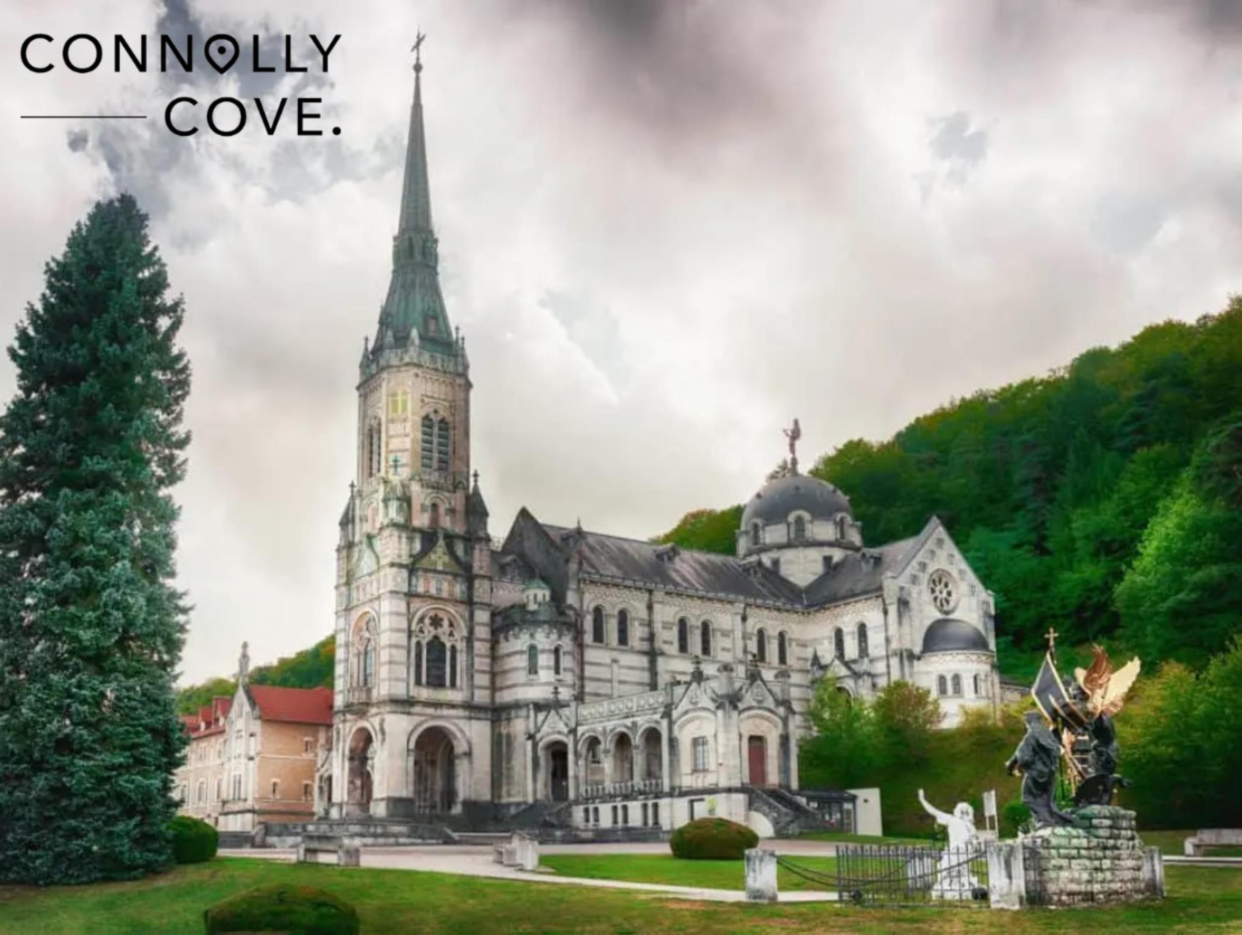 10 Most Terrifying and Haunted Places in France