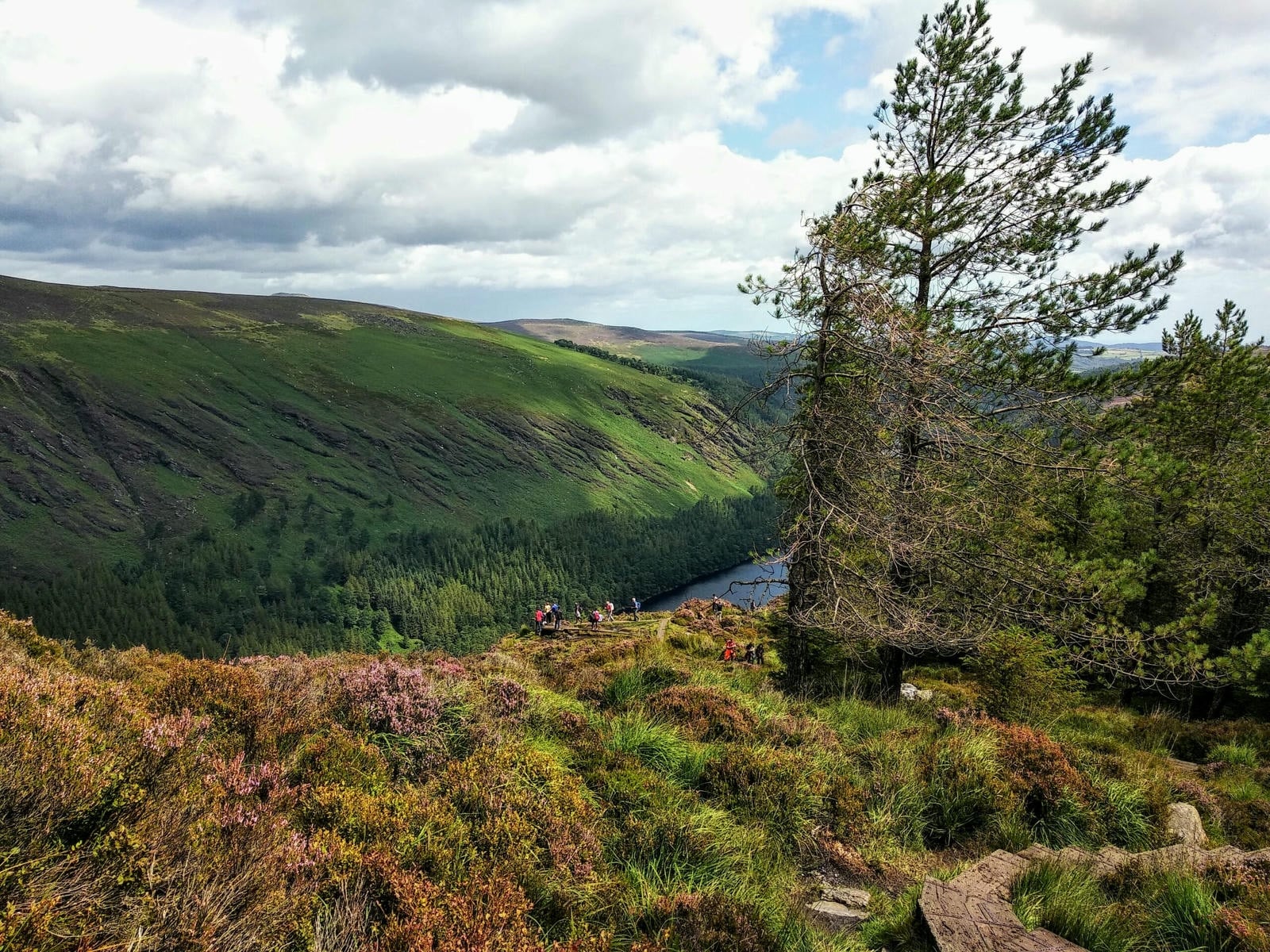 Glendalough: Unlocking the Enchanting Secrets of Ireland's Monastic Marvel