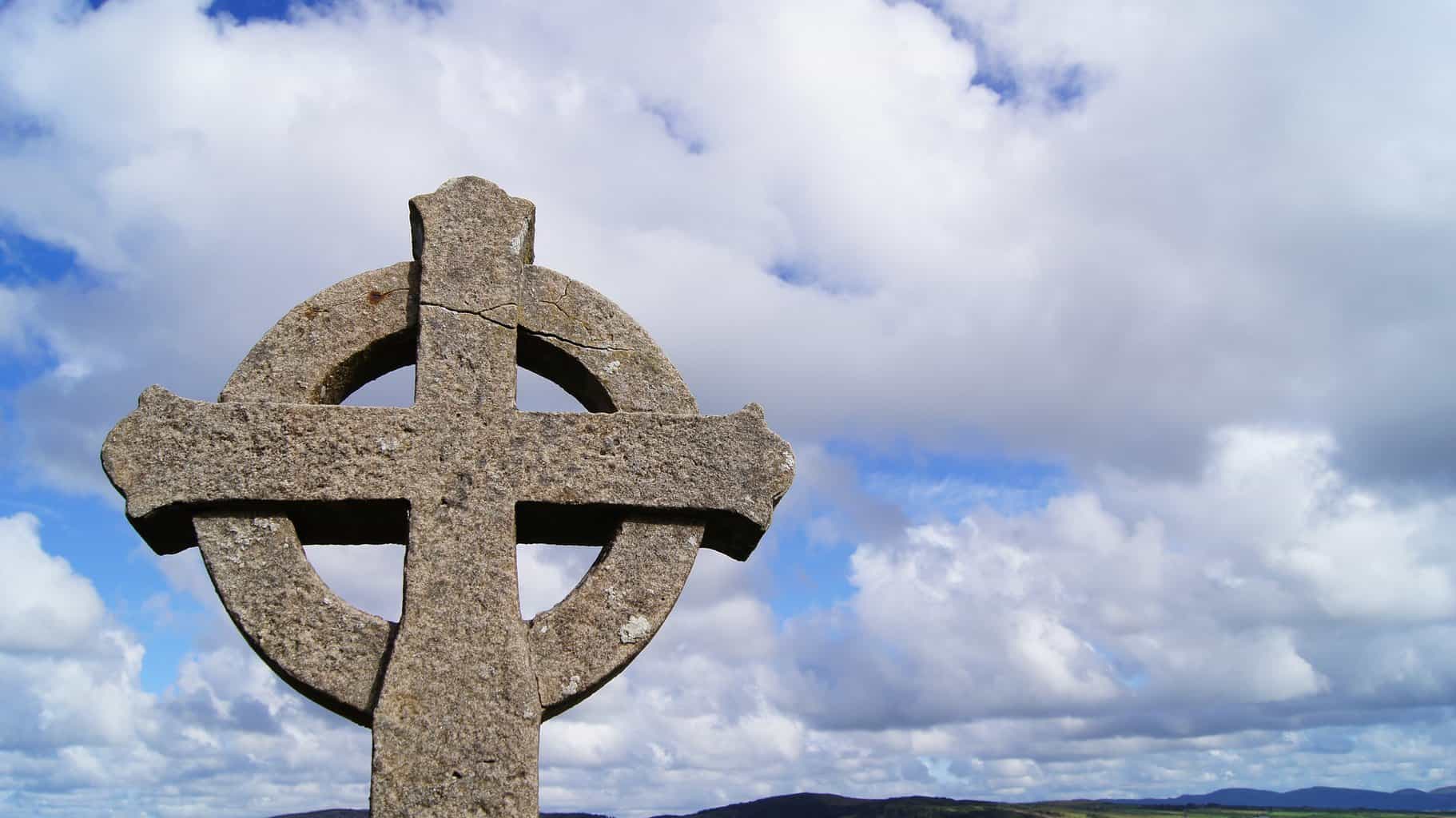10 Irish Farewell Blessings That You Can Use