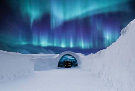 The Northern Lights in Canada – A Complete Guide to the Best 26 Spots to See Them