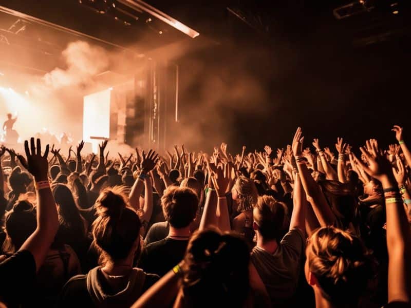 The Best Irish Musicians - Top 10 Irish Artists of All Time